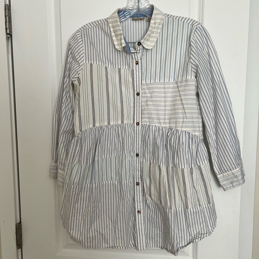 Holding Horses Anthropologie Shirt